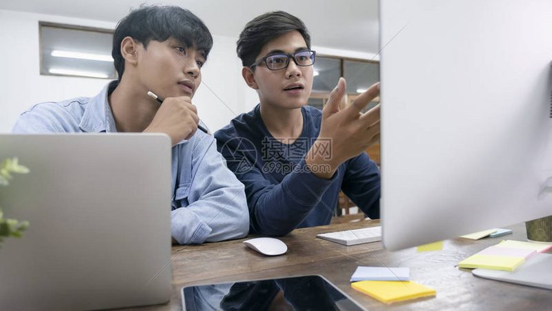 OA办公系统开发：揭秘十大品牌背后的技术奥秘